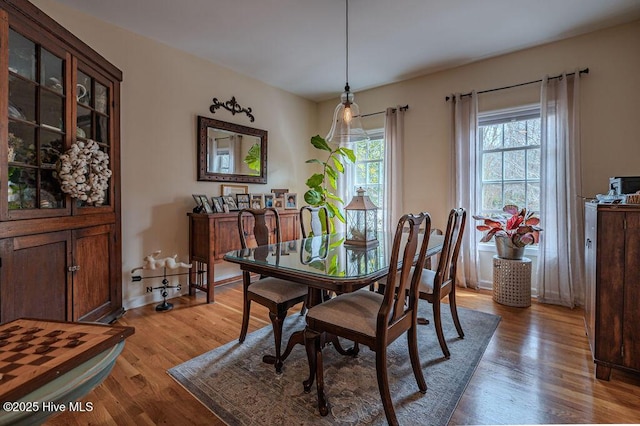 920 Diamondhead Dr S, Pinehurst, NC 28374 - dining space featuring light wood-style floors