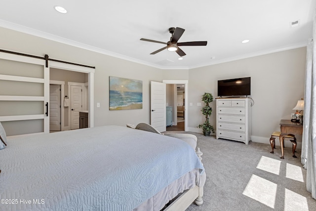 carpeted bedroom with visible vents, ornamental molding, recessed lighting, a barn door, and a ceiling fan