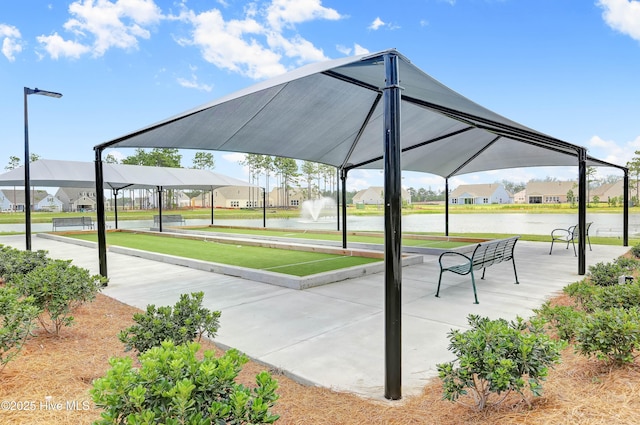 surrounding community featuring a residential view
