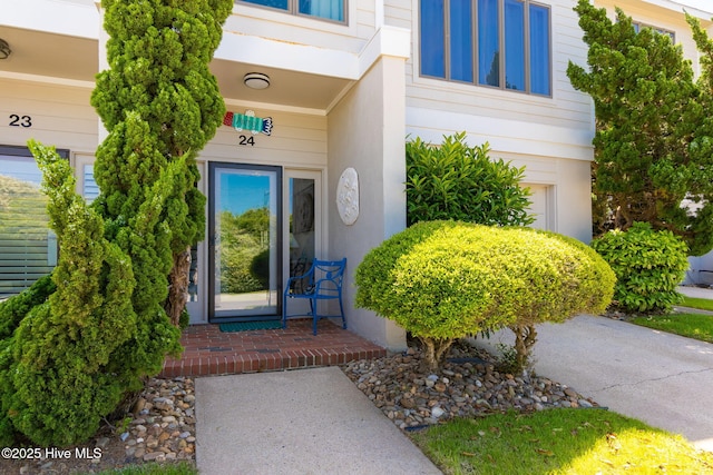 view of entrance to property