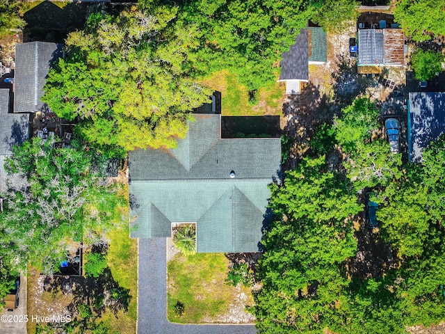 121 NW 1st St, Oak Island, NC 28465 - drone / aerial view