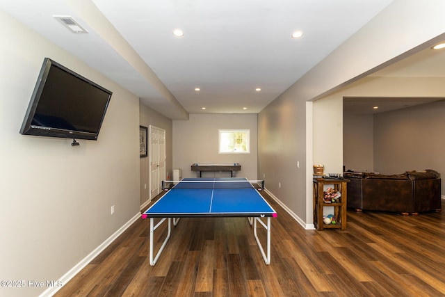 game room featuring recessed lighting, baseboards, wood finished floors, and visible vents