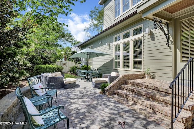 2220 Bel Arbor Pl, Wilmington, NC 28403 - view of patio with outdoor dining area
