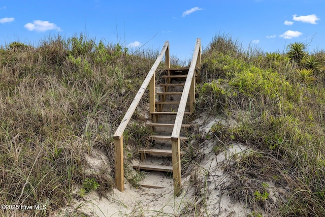 415 W Boardwalk Blvd, Atlantic Beach, NC 28512 - view of stairs