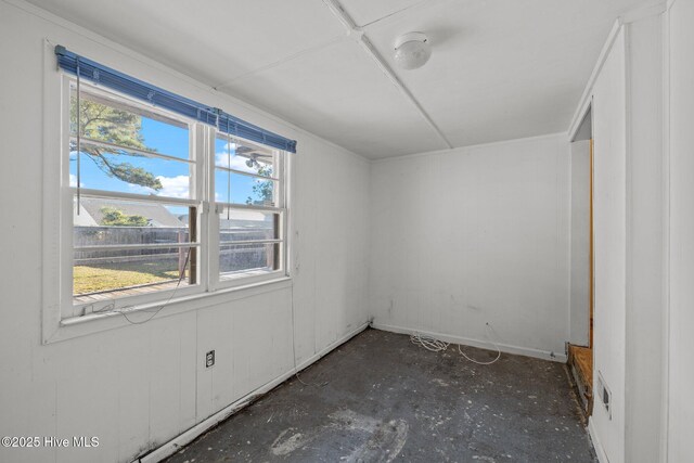2205 Bay St, Morehead City, NC 28557 - view of empty room