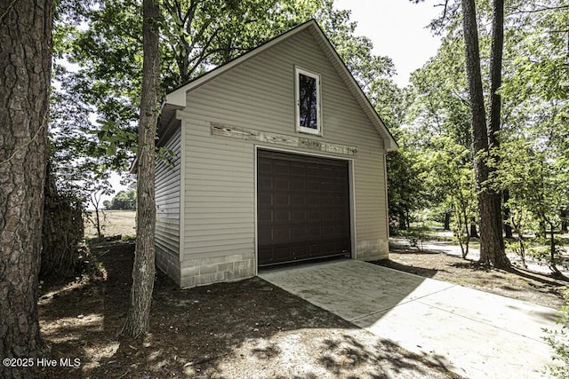 7730 Old Raleigh Rd, Bailey, NC 27807 - detached garage with driveway