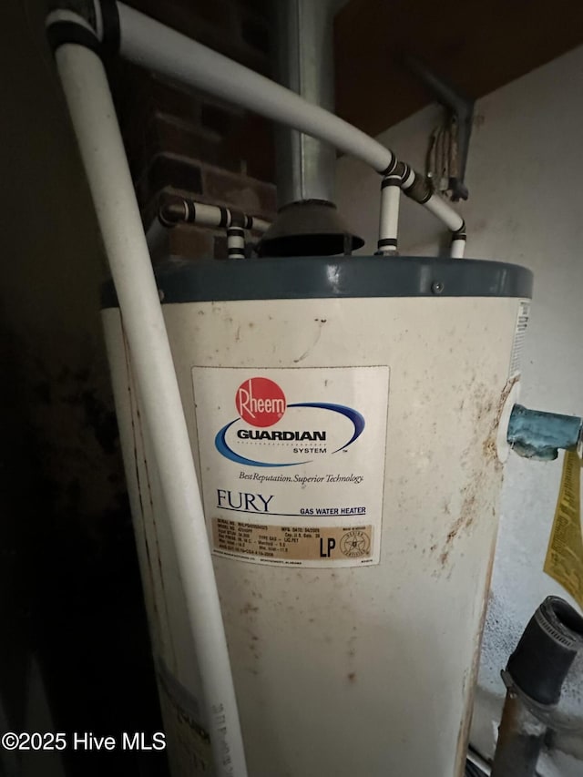 utilities featuring water heater