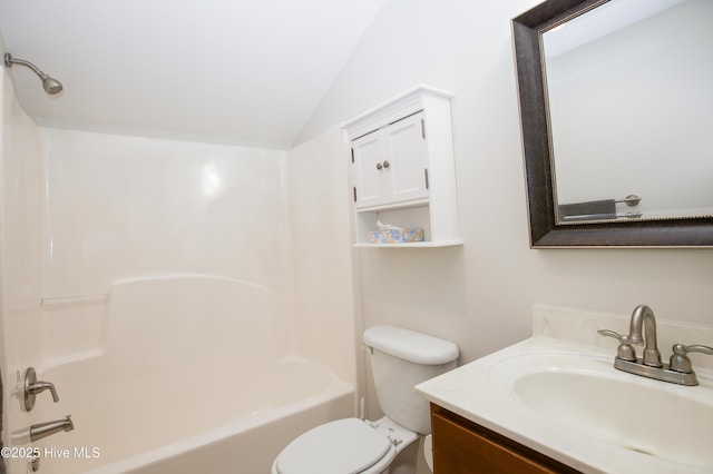 4 Cordelia Way, Vass, NC 28394 - spare room featuring a ceiling fan, baseboards, vaulted ceiling, and light wood-style flooring