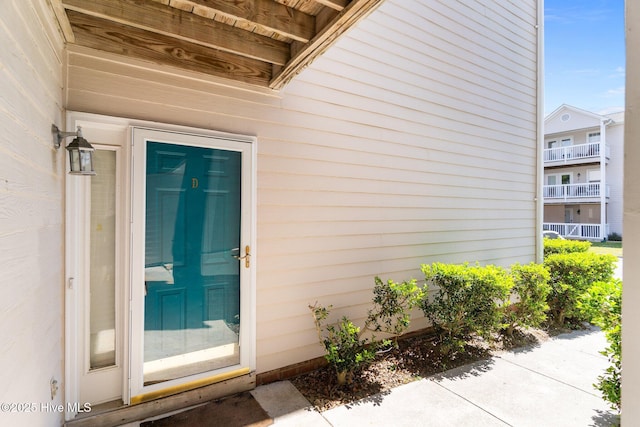 view of doorway to property