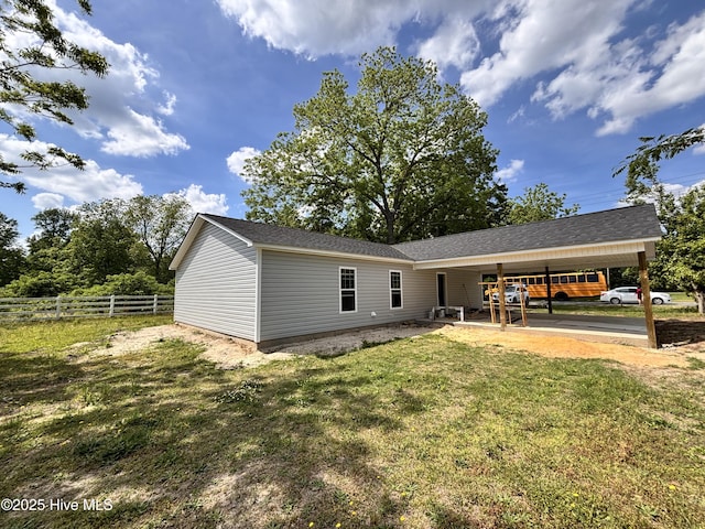 529 Fayetteville St, Clinton, NC 28328 - back of property with a carport