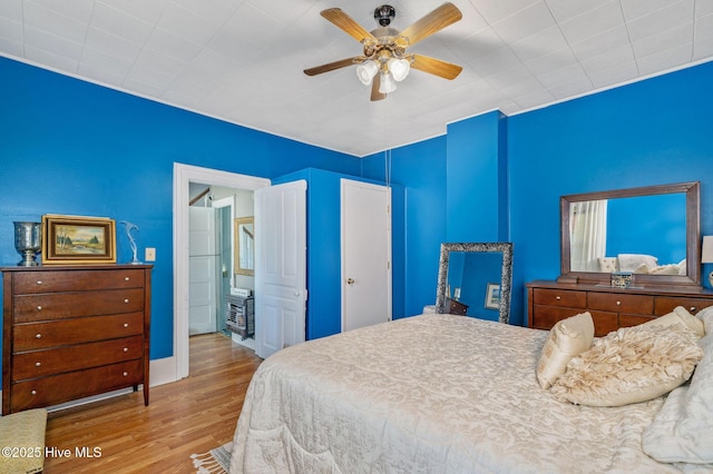 515 E Ridge St, Rose Hill, NC 28458 - bedroom with wood finished floors and ceiling fan