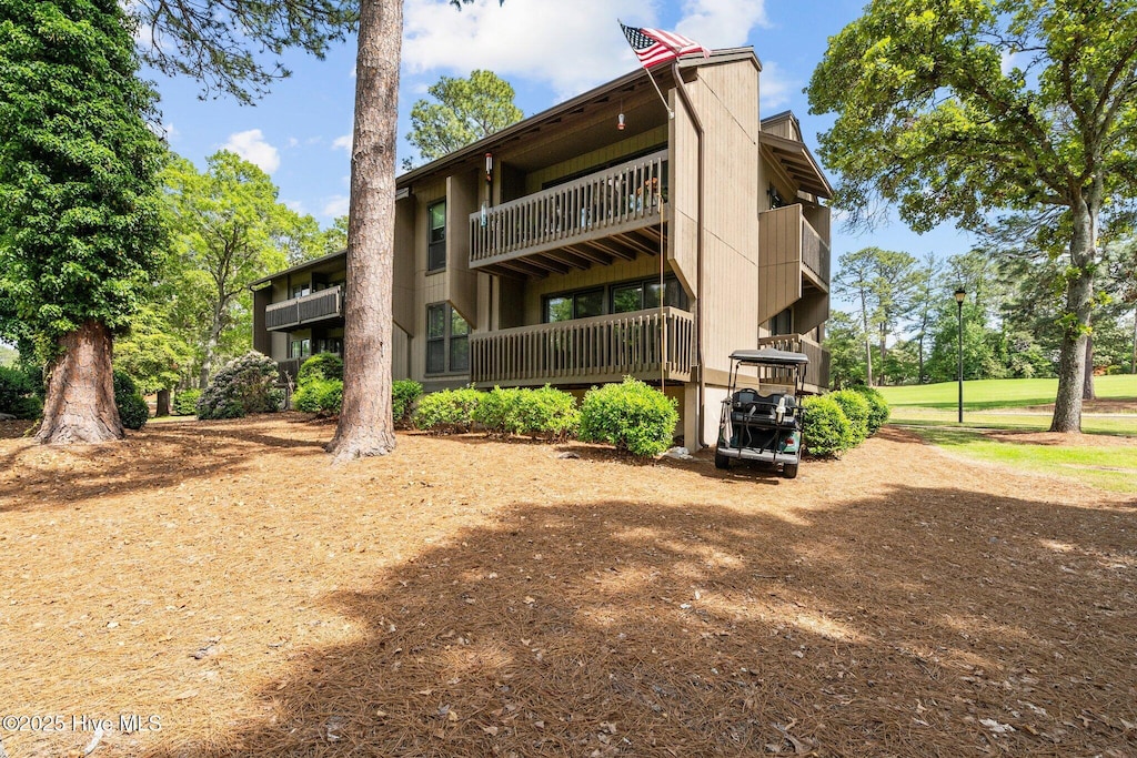 1175 Saint Andrews Dr # 112, Pinehurst, NC 28374 - view of rear view of house