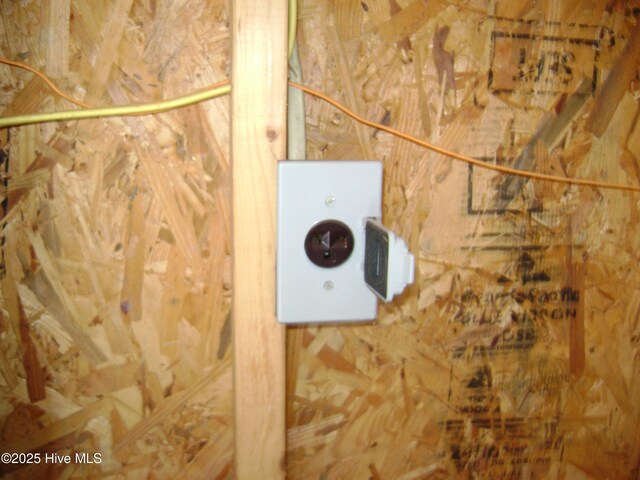 501 US-13, Windsor, NC 27983 - view of room details