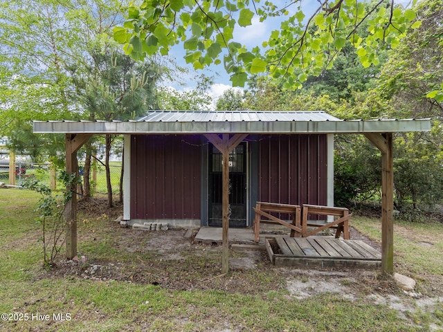 40 Eagle Rock Ln, Hubert, NC 28539 - view of outdoor structure featuring an outbuilding