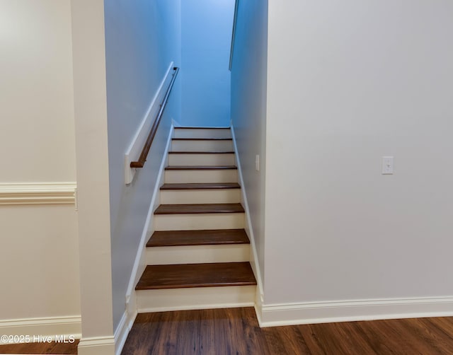5225 National Garden Trl, Winnabow, NC 28479 - staircase with baseboards and wood finished floors