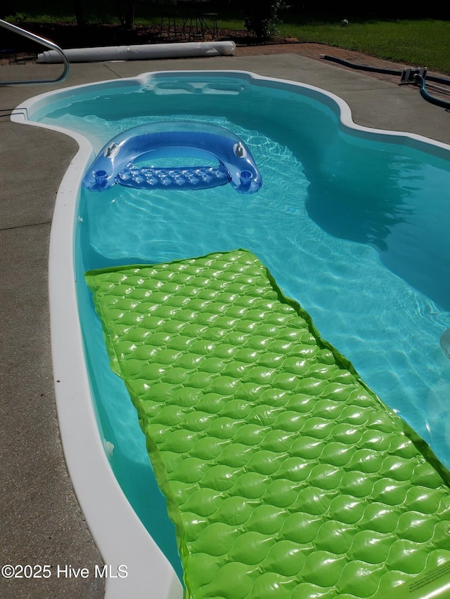 view of outdoor pool