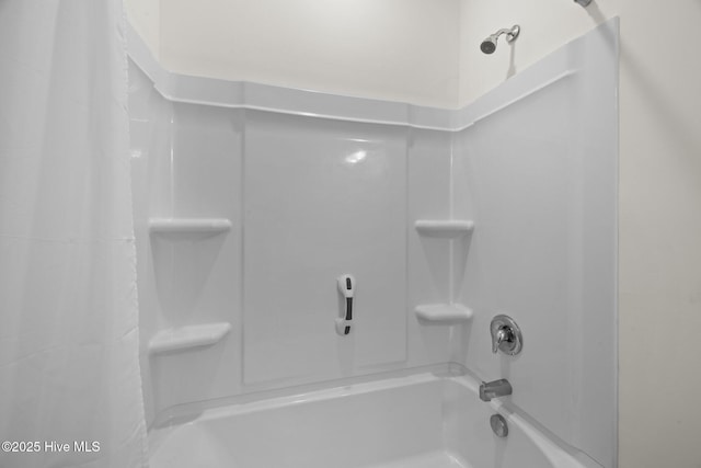 full bathroom featuring shower / bathing tub combination