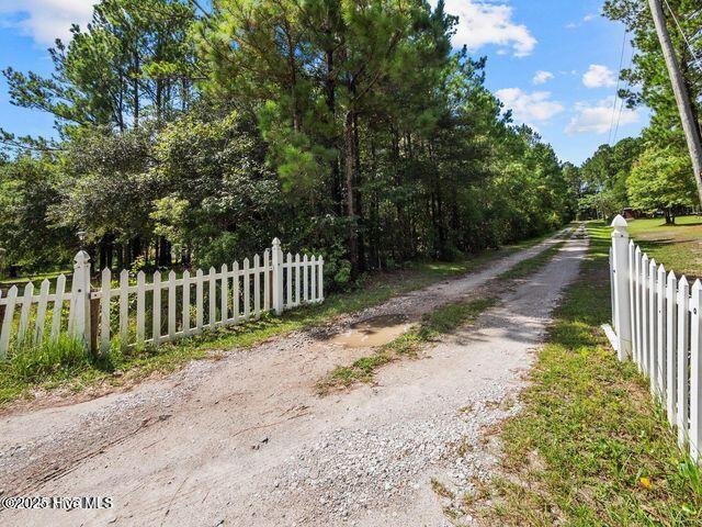 336 Old Folkstone Rd, Holly Ridge, NC 28445 - view of road