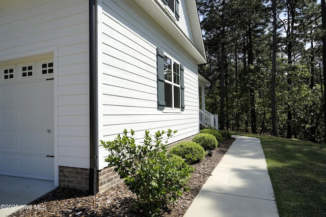 view of home's exterior
