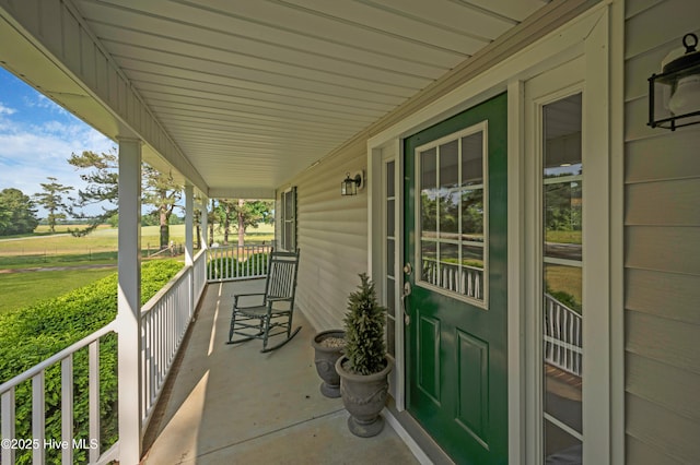 view of patio / terrace featuring covered porch