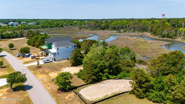 637 Cannonsgate Dr, Newport, NC 28570