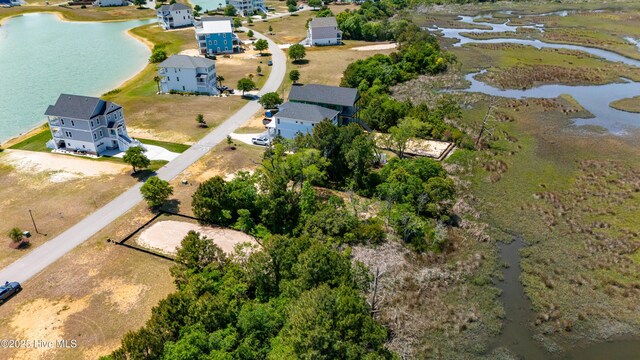637 Cannonsgate Dr, Newport, NC 28570