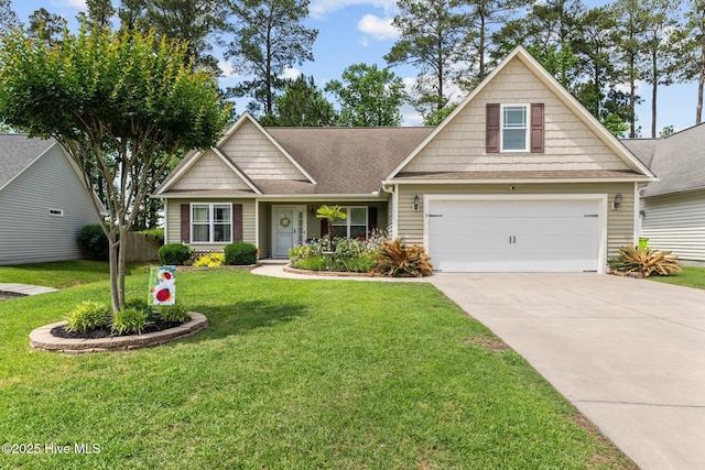 view of front of house featuring a garage, a front lawn, roof with shingles, and driveway