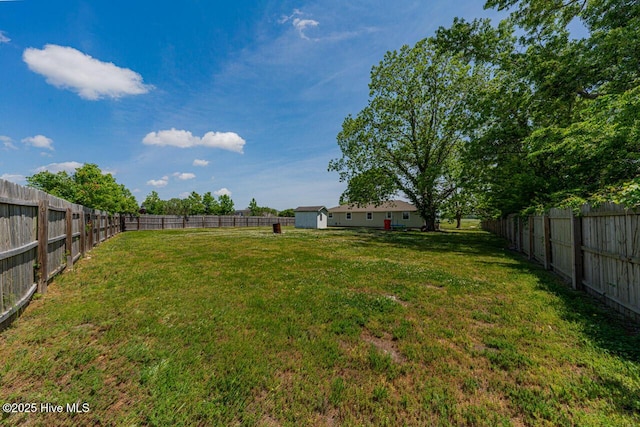 465 Meadstown Rd, Elizabeth City, NC 27909 - view of yard with a fenced backyard