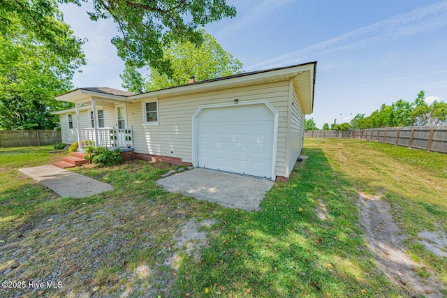 465 Meadstown Rd, Elizabeth City, NC 27909 - back of house with a lawn, a garage, and fence