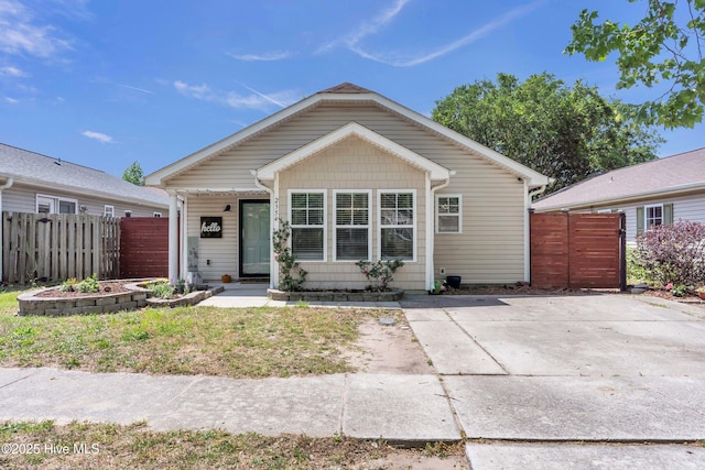 bungalow with fence