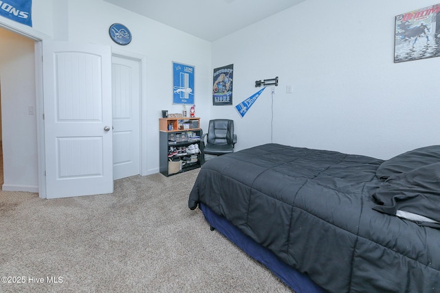 view of carpeted bedroom