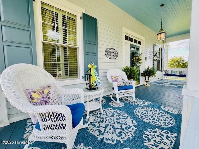 45 Hb Lewis Rd, Clinton, NC 28328 - view of patio / terrace with a porch