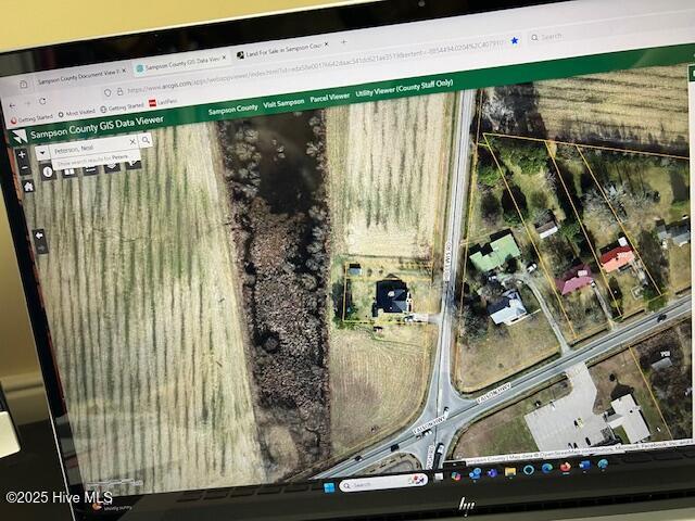 45 Hb Lewis Rd, Clinton, NC 28328 - map of property location