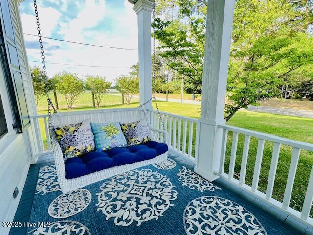 45 Hb Lewis Rd, Clinton, NC 28328 - balcony featuring a porch