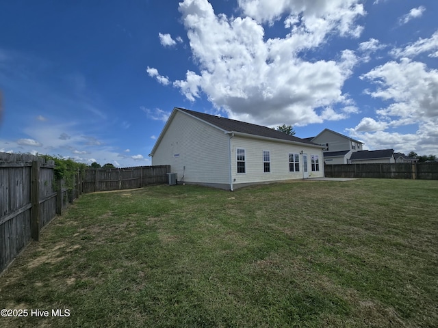 108 Hill Farm Dr, Richlands, NC 28574 - back of house featuring central air condition unit