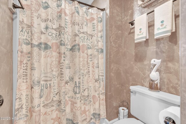 515 Blue Heron Dr, Newport, NC 28570 - full bathroom with toilet and a shower with curtain