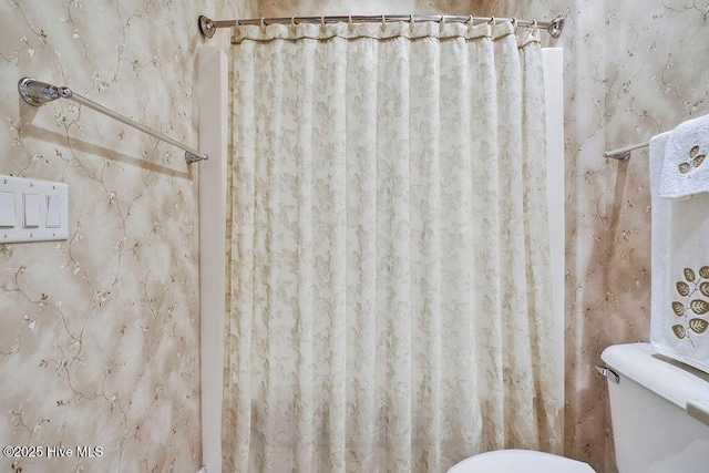 3284 Gardenwood Dr, Leland, NC 28451 - bathroom featuring toilet and curtained shower