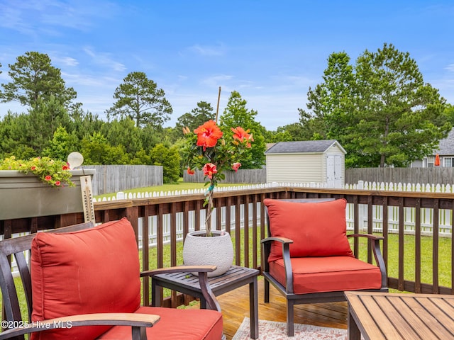 102 Flat Rock Ln, Richlands, NC 28574 - wooden deck featuring a fenced backyard