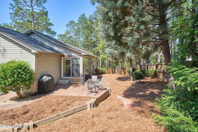 4 Brunswick Ln, Pinehurst, NC 28374 - fenced backyard featuring a patio area