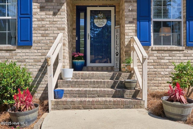 4 Brunswick Ln, Pinehurst, NC 28374 - property entrance featuring brick siding
