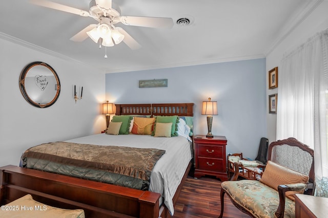 104 N Reed Dr, Washington, NC 27889 - bedroom with wood finished floors, crown molding, and a ceiling fan