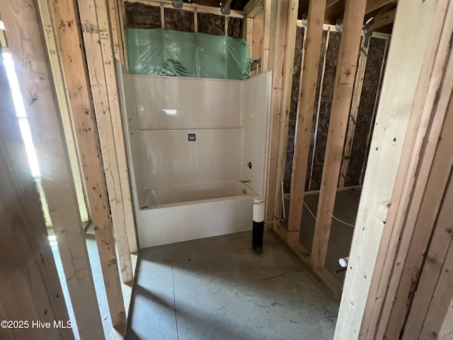 view of full bathroom