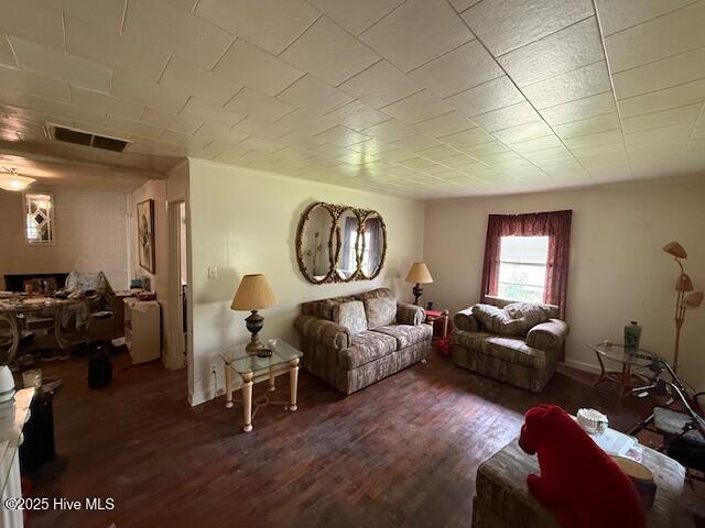 113 Winesett Cir, Plymouth, NC 27962 - living area featuring wood finished floors and an office area