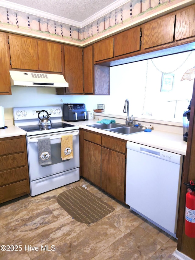 1904 E Ft Macon Rd Unit 268, Atlantic Beach, NC 28512 - community pool featuring a yard