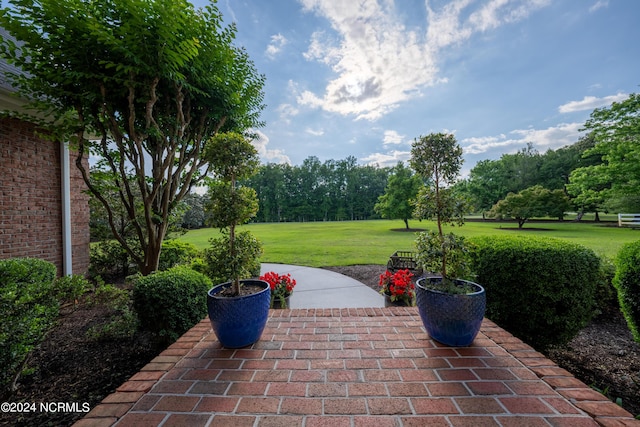 390 Whitebridge Rd, Hampstead, NC 28443 - view of patio