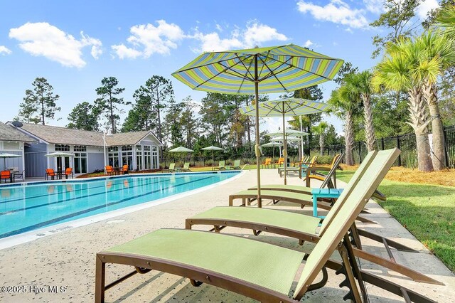 1106 Jamesford Ct, Leland, NC 28451 - community pool with a patio area