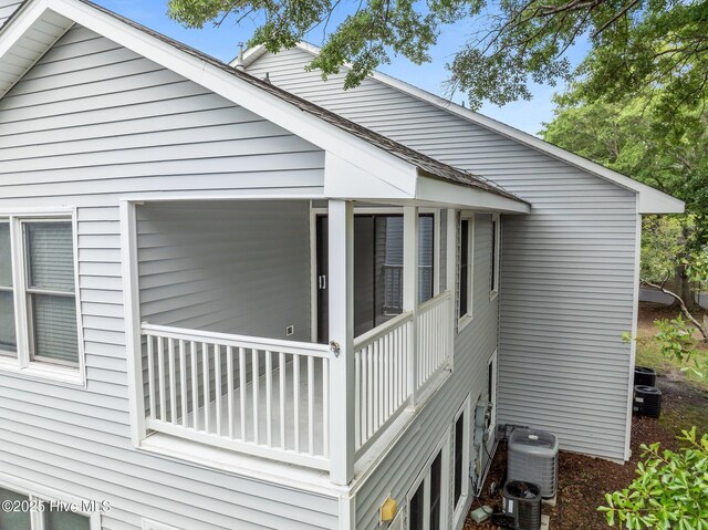 123 W Victoria Ct Unit F, Greenville, NC 27834 - view of side of property with central AC unit
