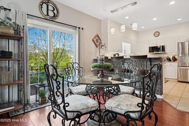 417 Pennington Loop, Myrtle Beach, SC 29588 - dining space featuring light wood-style flooring and recessed lighting