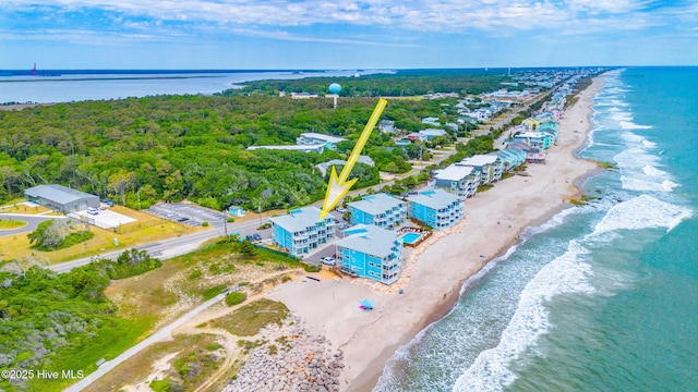 drone / aerial view of expansive coastline