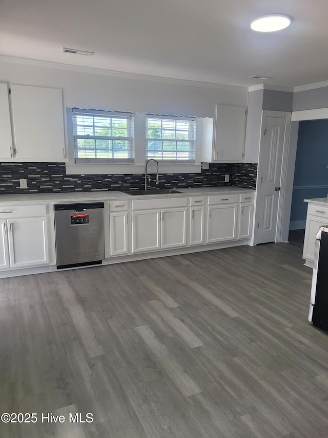 4384 Race Track Rd, Grifton, NC 28530 - kitchen featuring dishwasher, a sink, backsplash, crown molding, and plenty of natural light